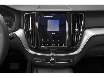 2025 Volvo XC60 B5 Ultra
