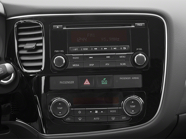 2014 Mitsubishi Outlander SE