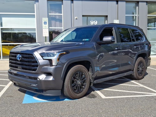 2024 Toyota Sequoia SR5