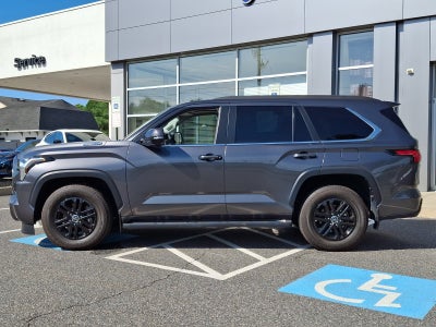 2024 Toyota Sequoia SR5