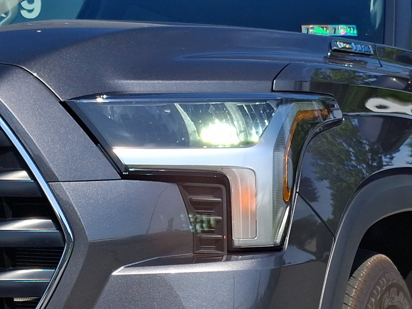 2024 Toyota Sequoia SR5