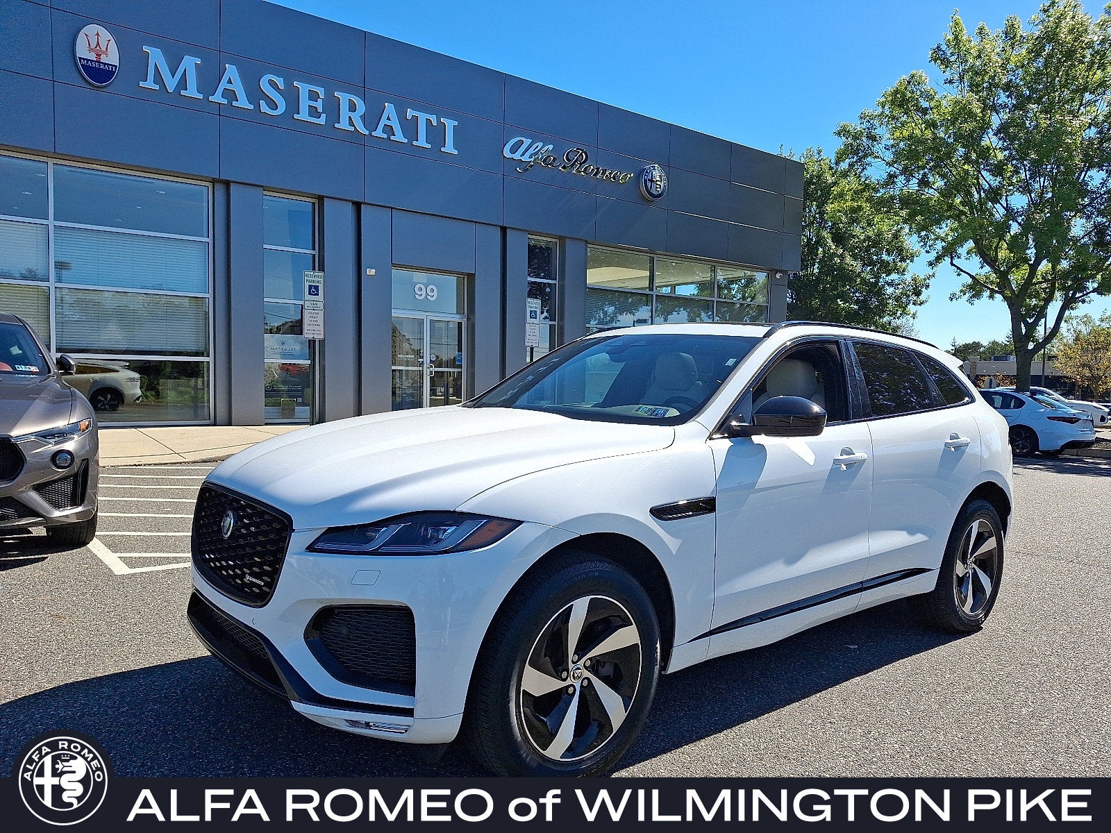 2025 Jaguar F-PACE P250 R-Dynamic S