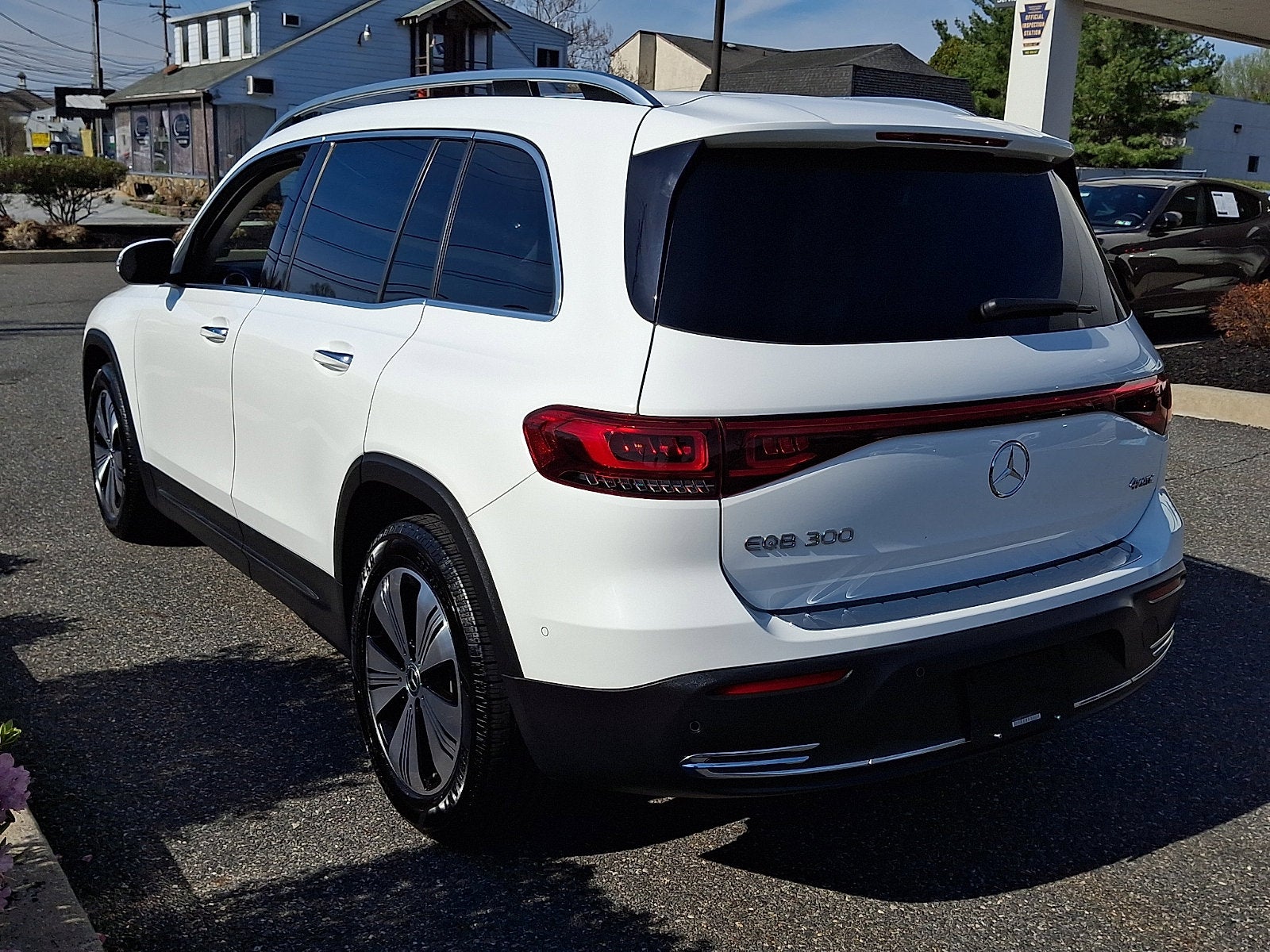 2023 Mercedes-Benz EQB 300 4MATIC®