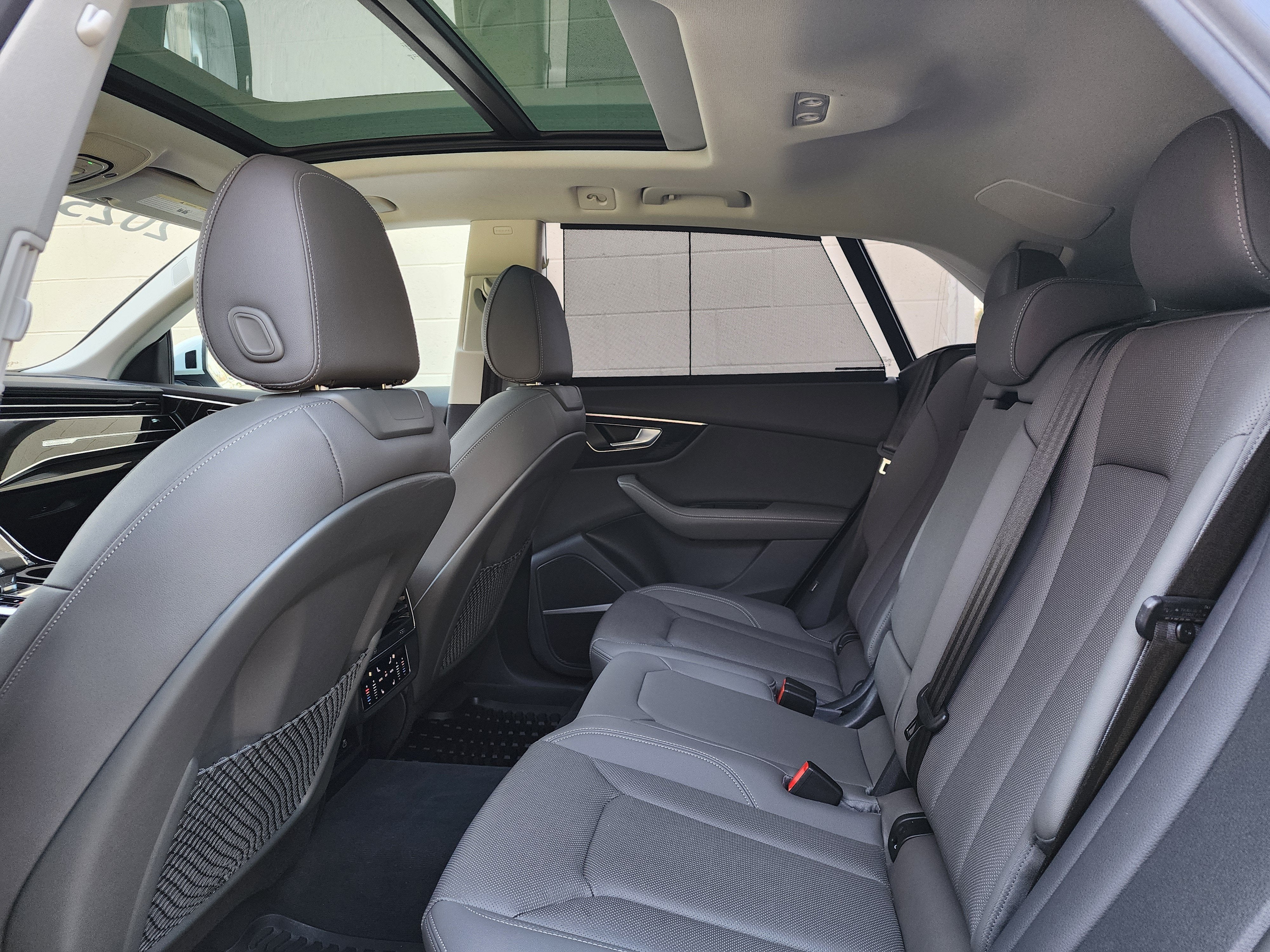 2025 Audi Q8 55 Premium Plus quattro