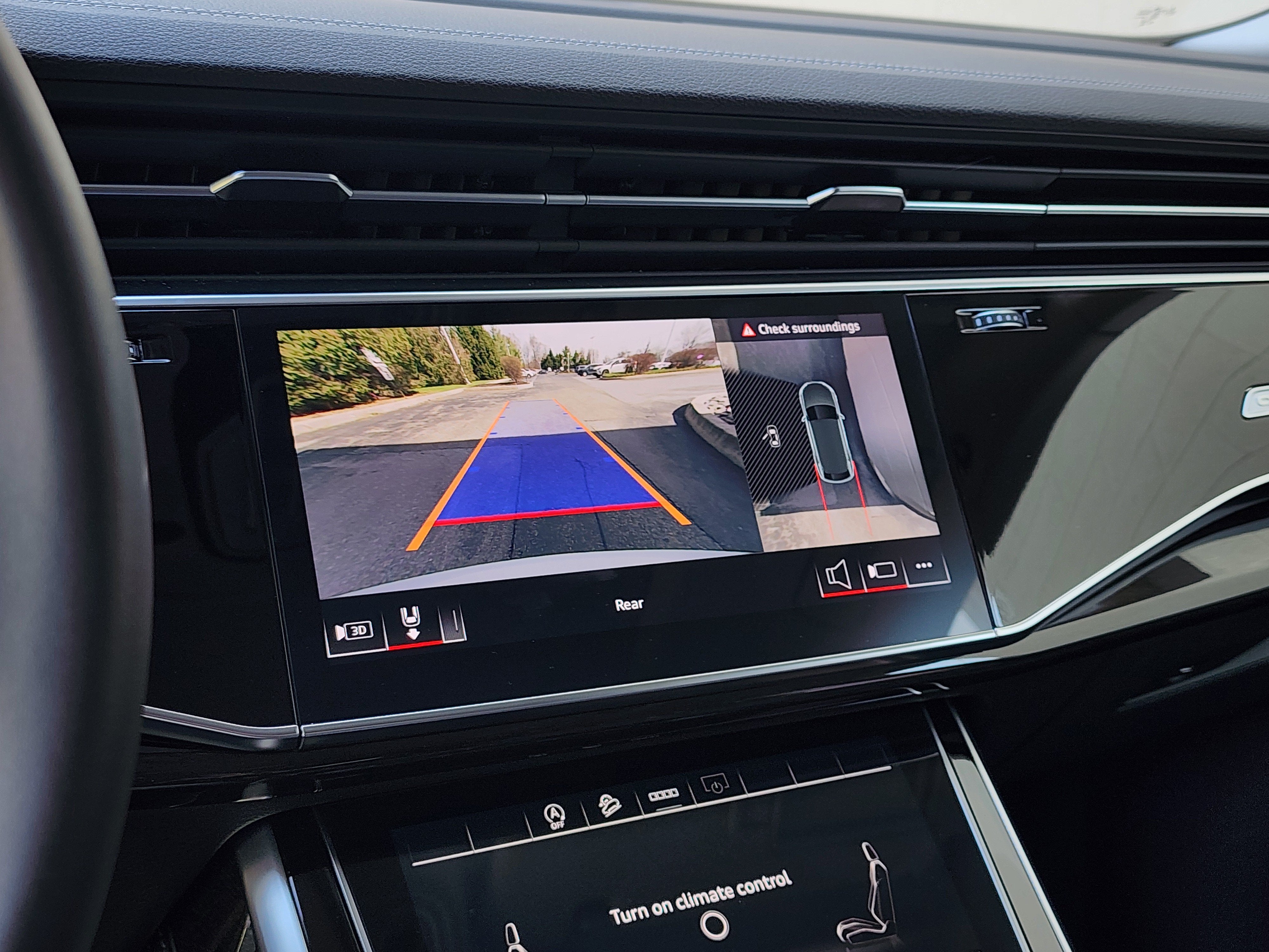 2025 Audi Q8 55 Premium Plus quattro