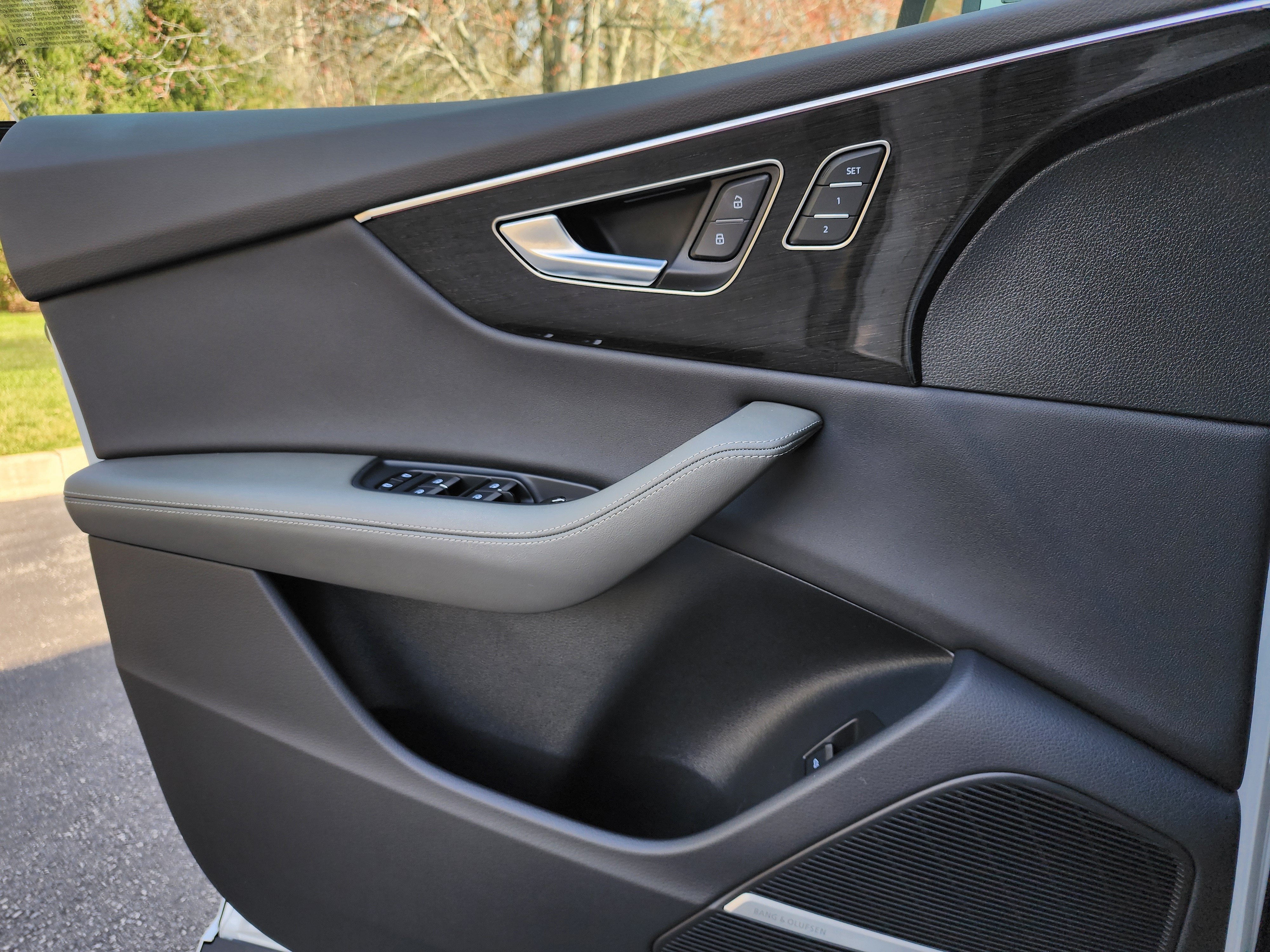 2025 Audi Q8 55 Premium Plus quattro