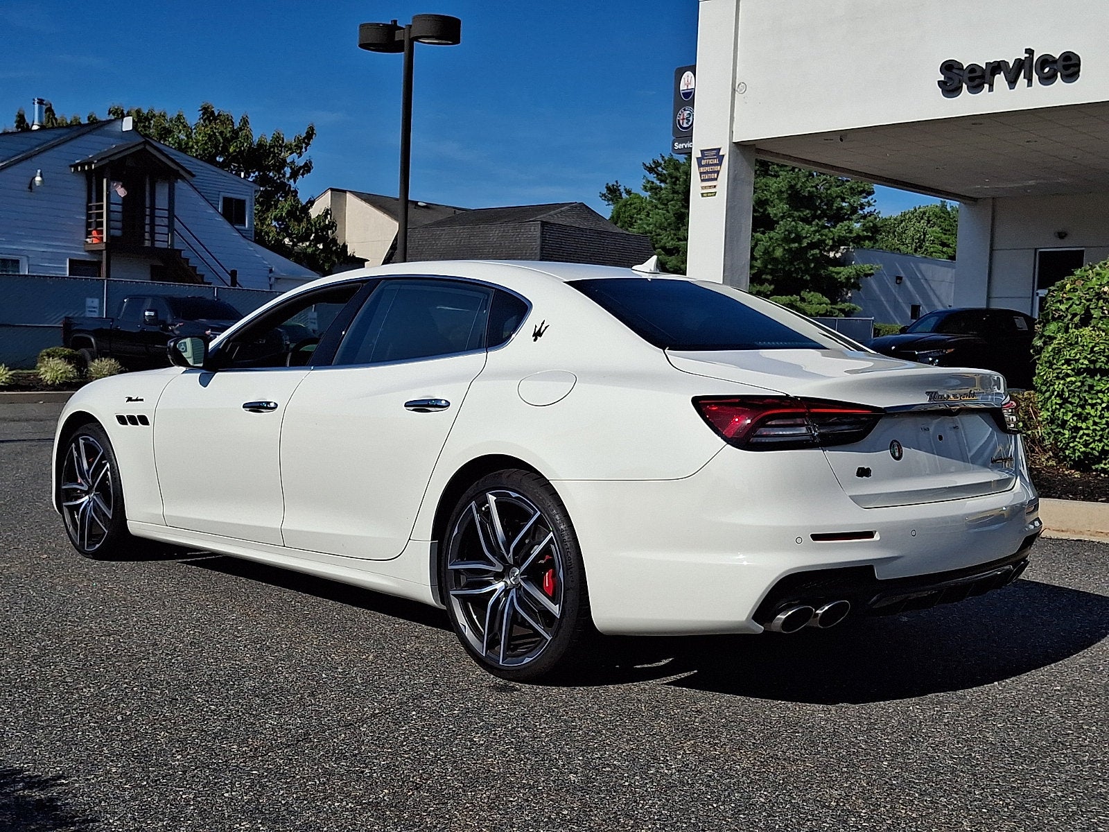 2024 Maserati Quattroporte Modena