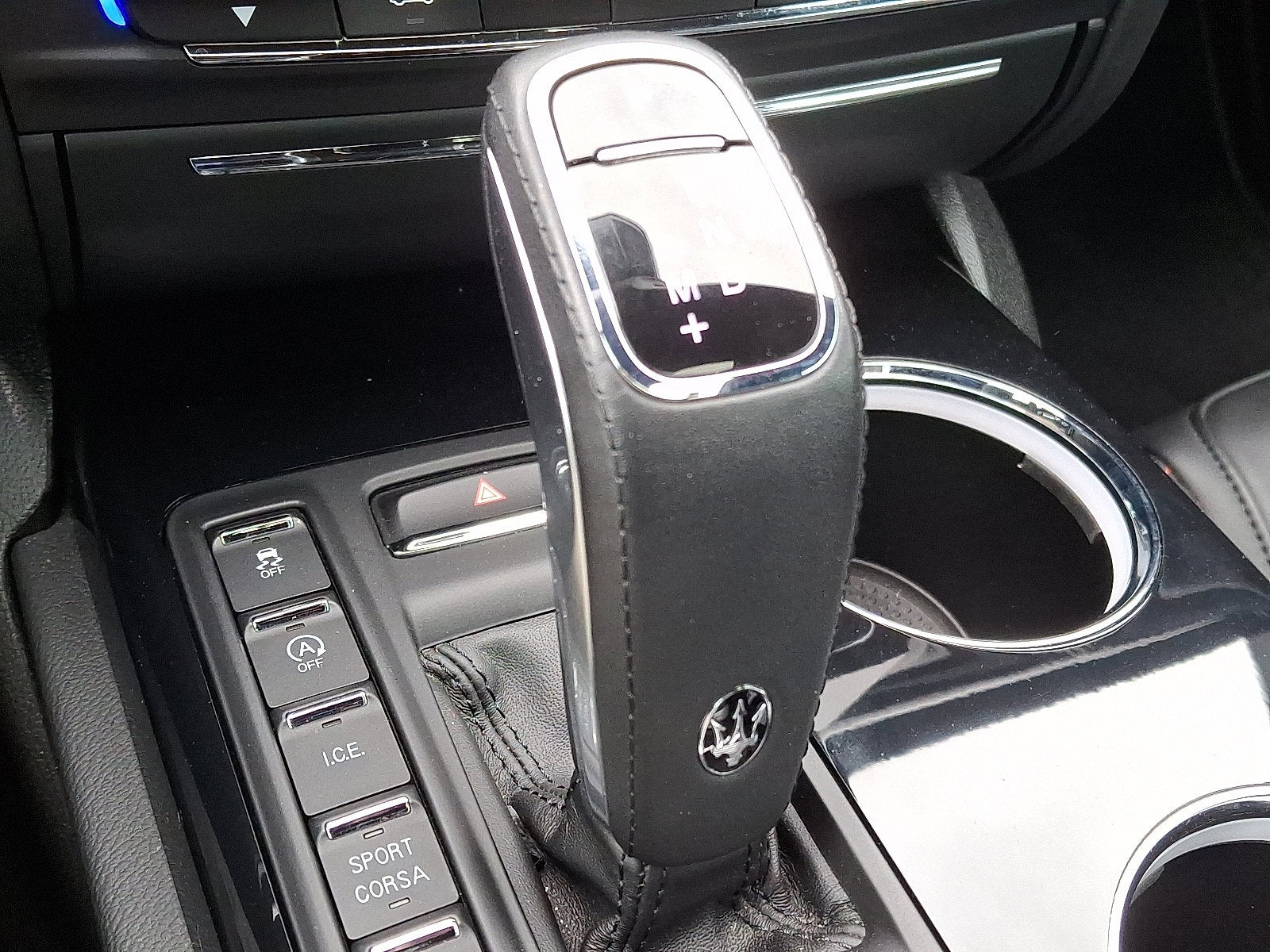 2021 Maserati Quattroporte Trofeo