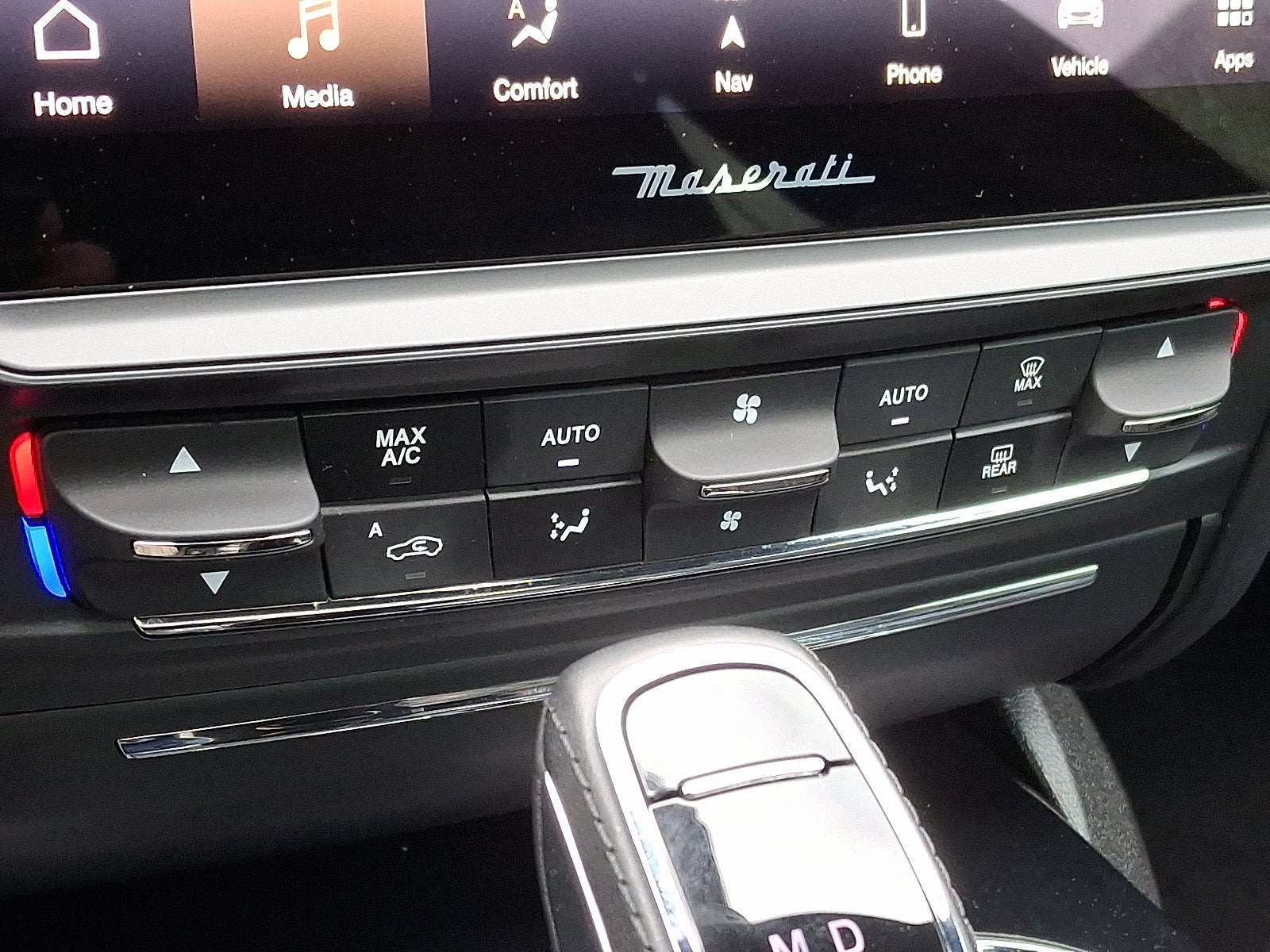 2021 Maserati Quattroporte Trofeo