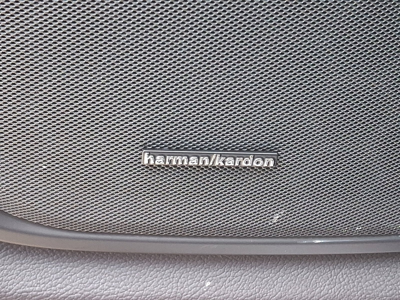 2022 Maserati Ghibli Modena Q4