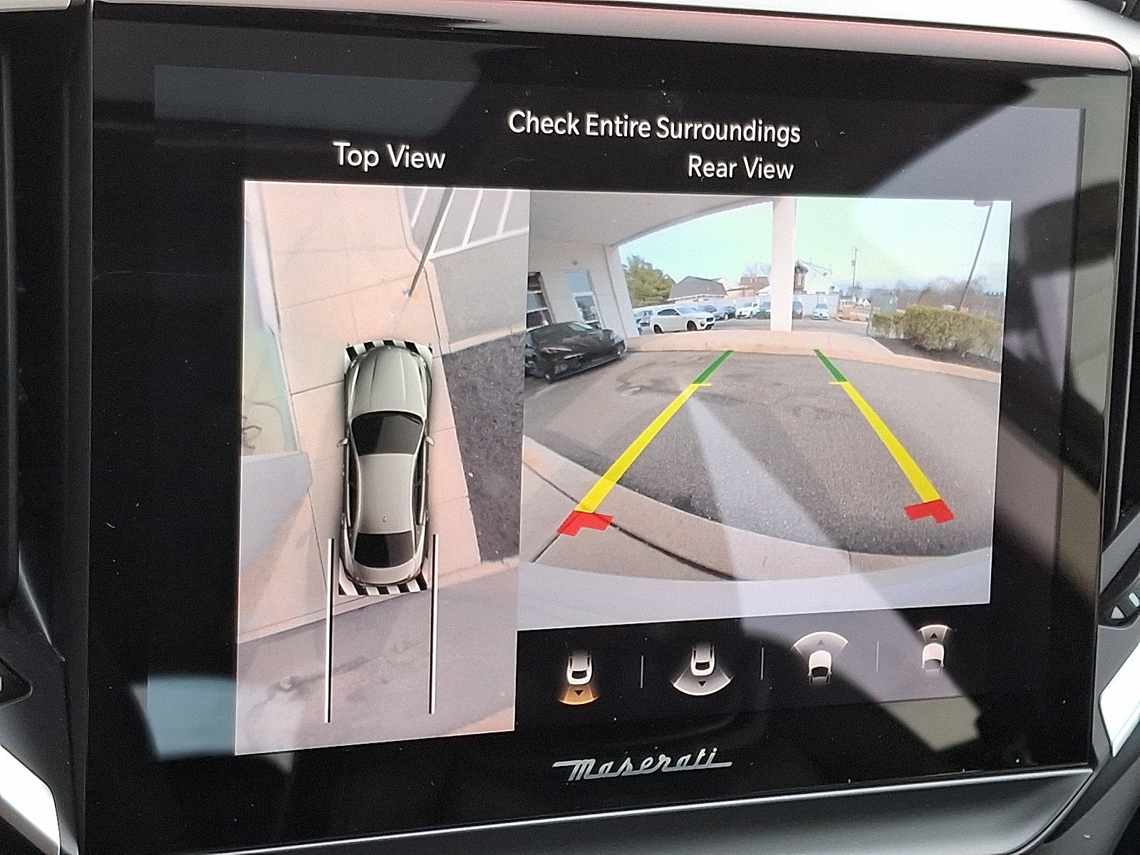 2021 Maserati Ghibli Trofeo