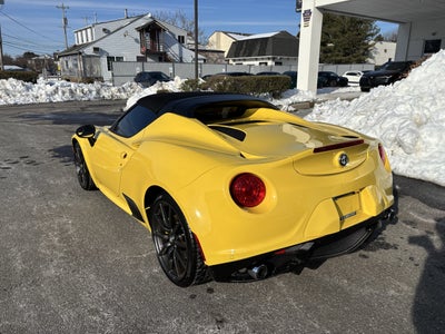 2016 Alfa Romeo 4C Base