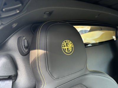 2016 Alfa Romeo 4C Base