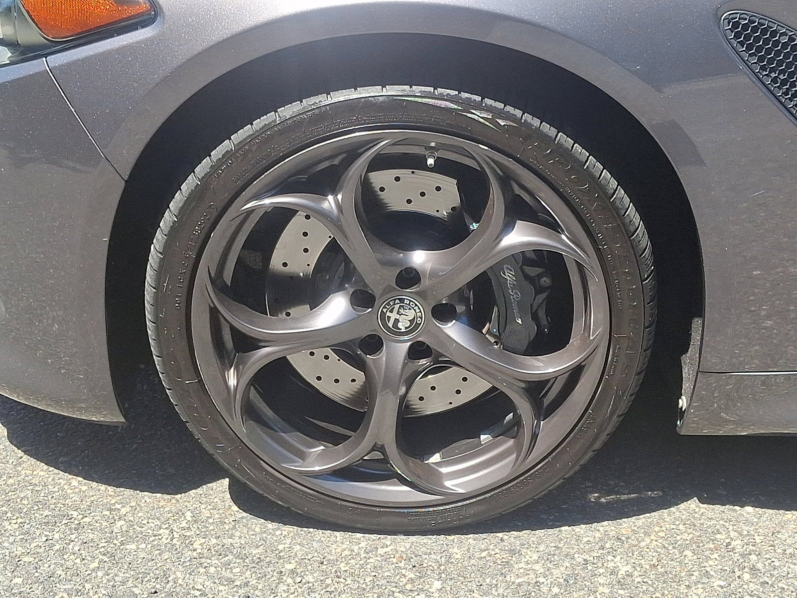 2018 Alfa Romeo Giulia Quadrifoglio