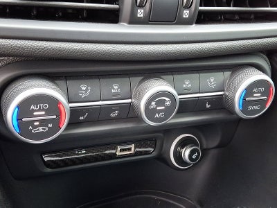 2023 Alfa Romeo Giulia Quadrifoglio