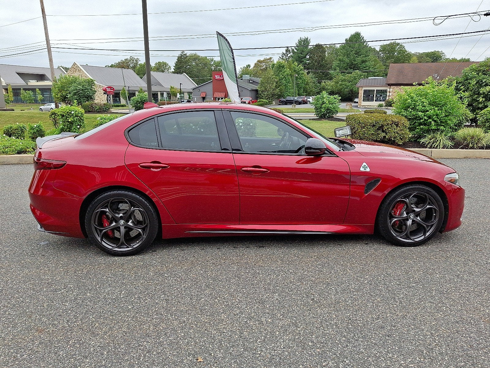 2023 Alfa Romeo Giulia Quadrifoglio