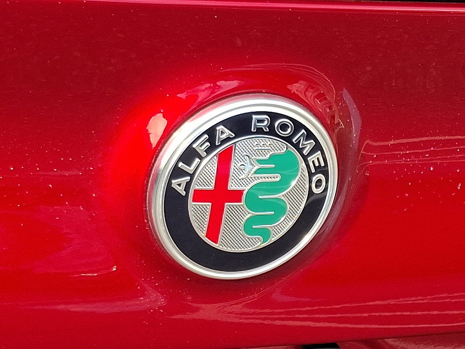 2024 Alfa Romeo Giulia Quadrifoglio