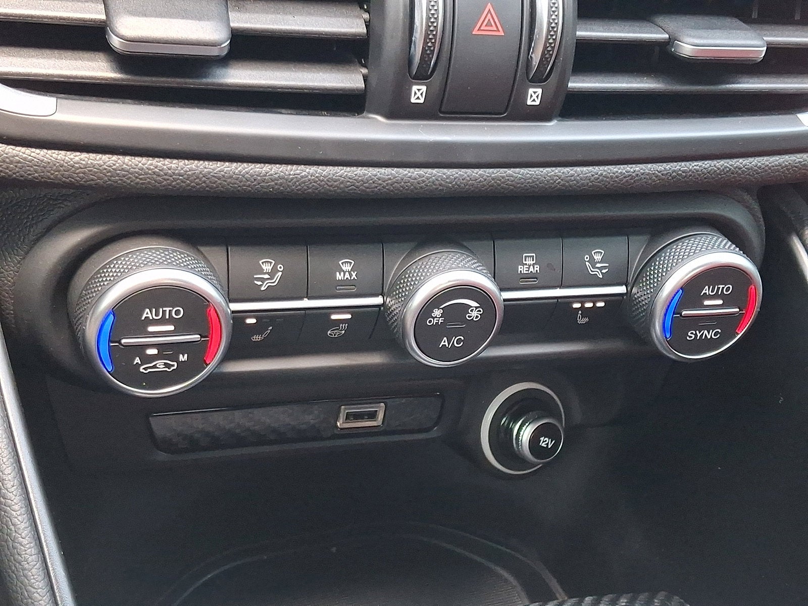 2024 Alfa Romeo Giulia Quadrifoglio