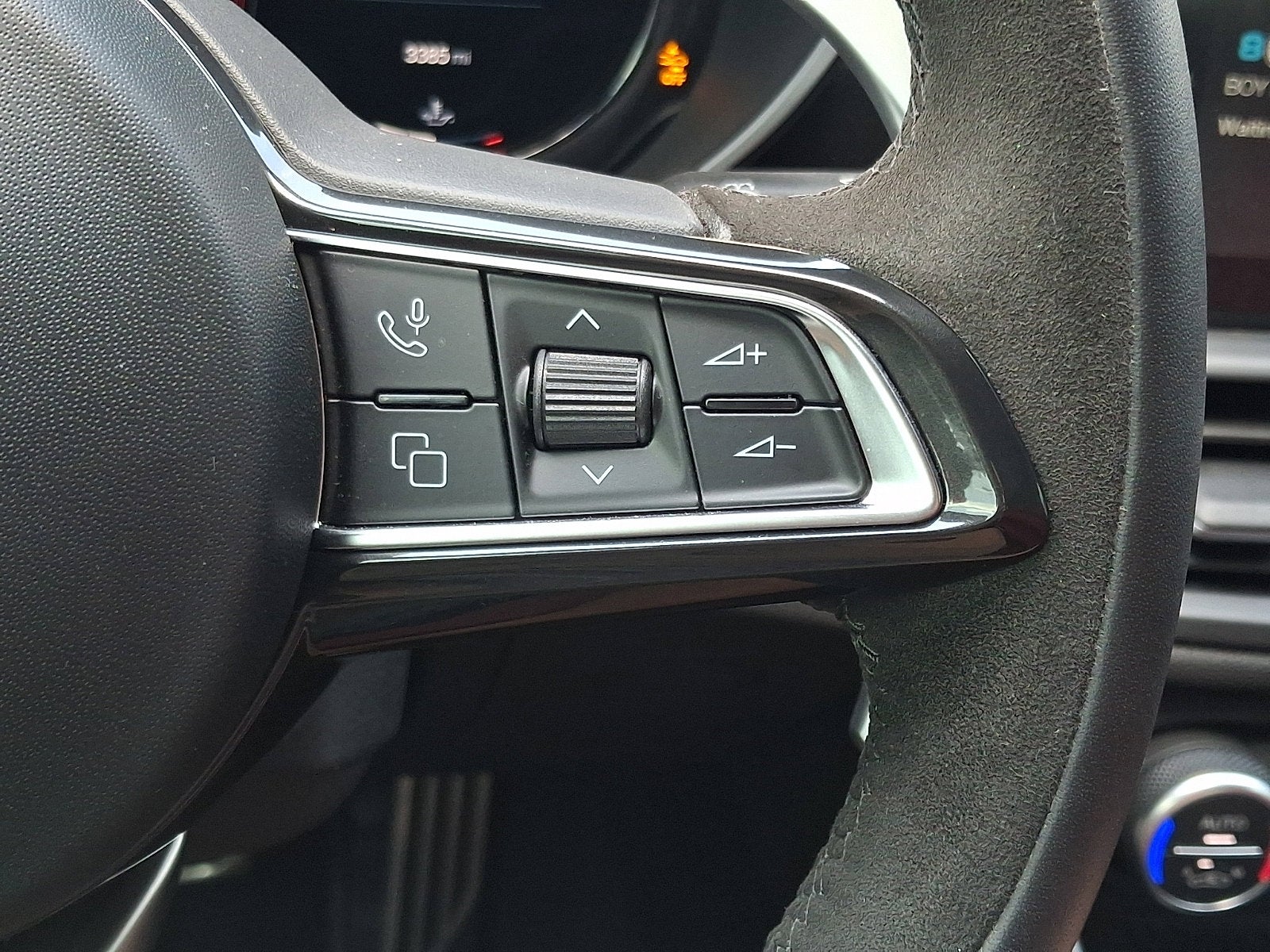 2024 Alfa Romeo Giulia Quadrifoglio