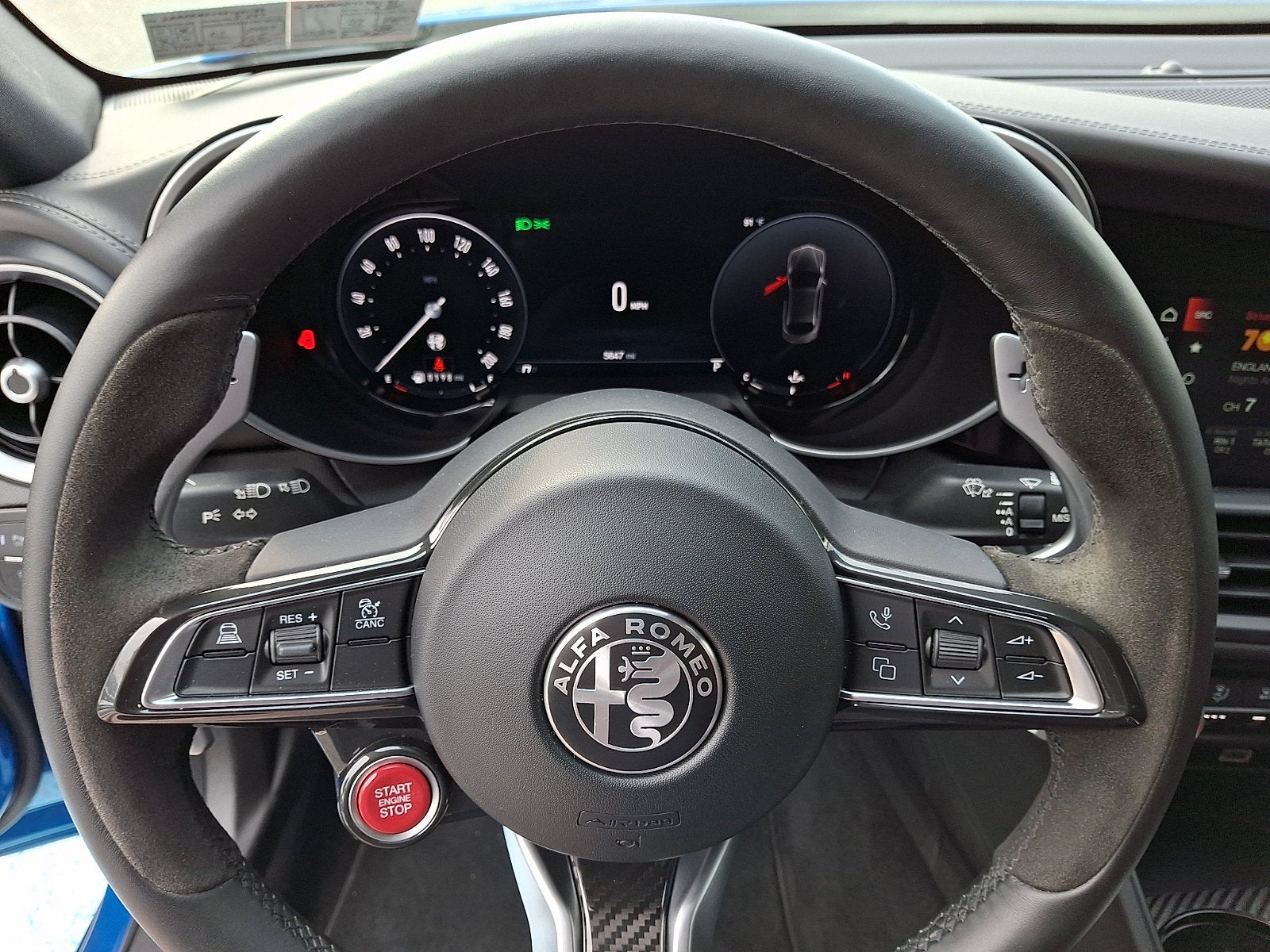 2024 Alfa Romeo Giulia Quadrifoglio