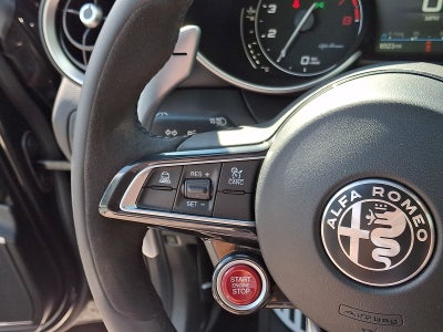 2023 Alfa Romeo Giulia Quadrifoglio