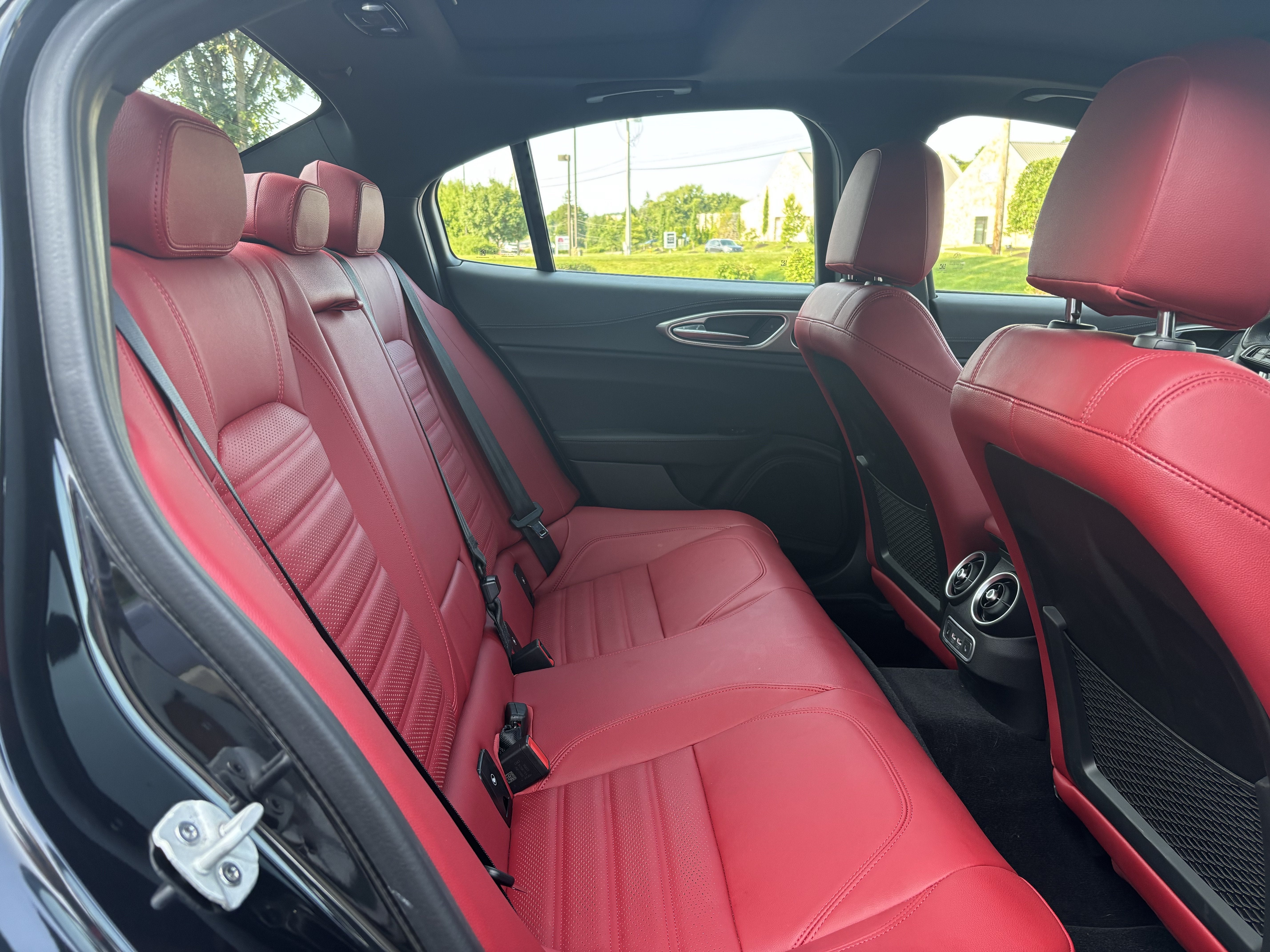 2024 Alfa Romeo Giulia Veloce