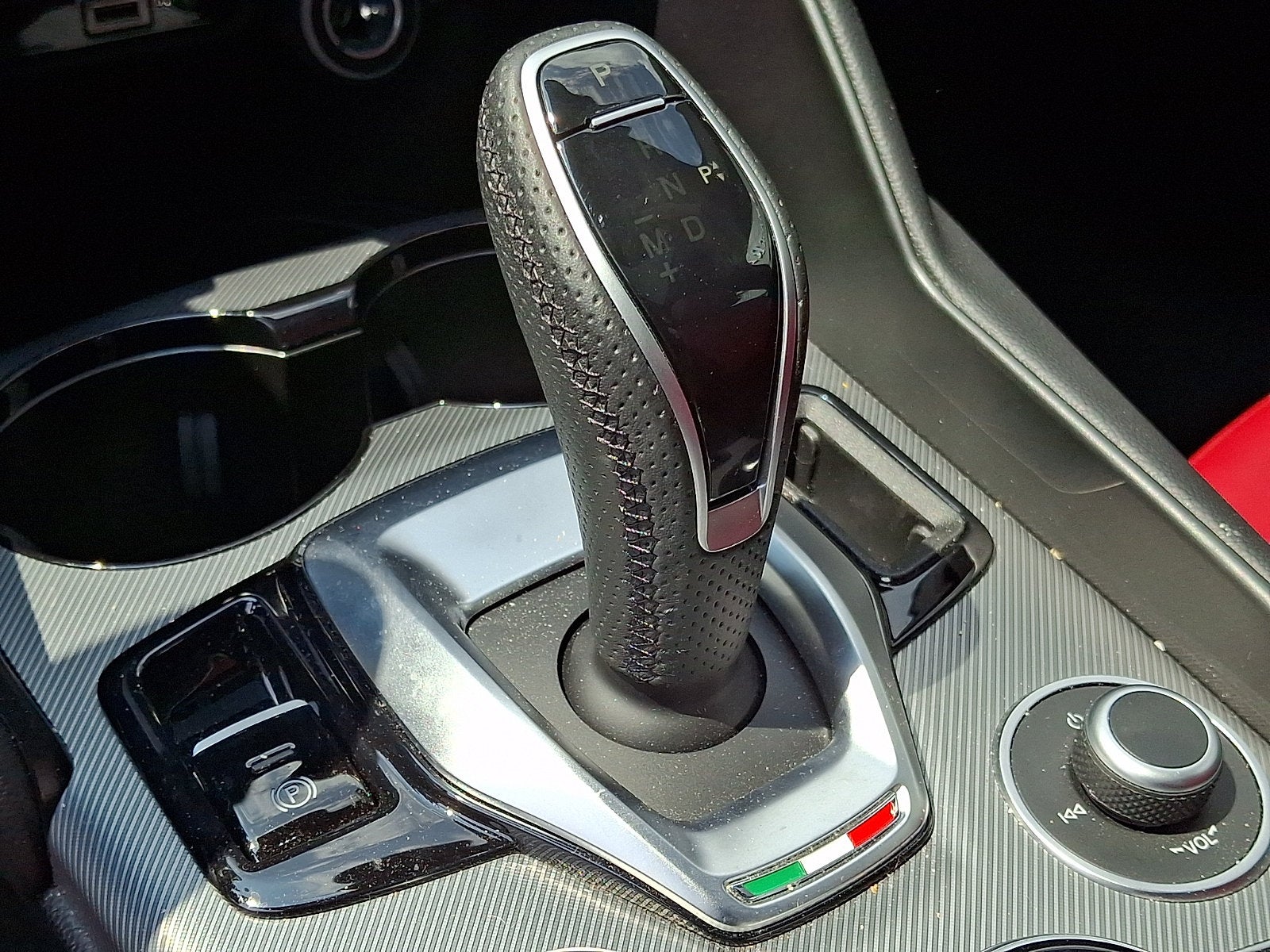 2024 Alfa Romeo Giulia Ti