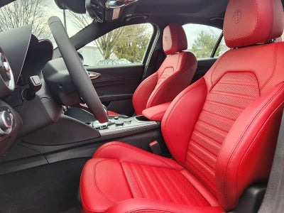 2024 Alfa Romeo Giulia Ti