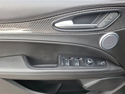 2023 Alfa Romeo Stelvio Quadrifoglio