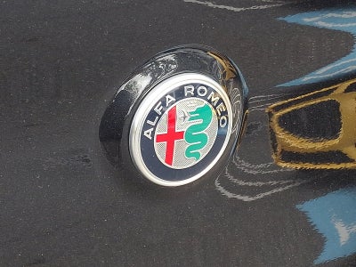 2023 Alfa Romeo Stelvio Quadrifoglio