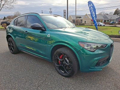 2024 Alfa Romeo Stelvio Quadrifoglio