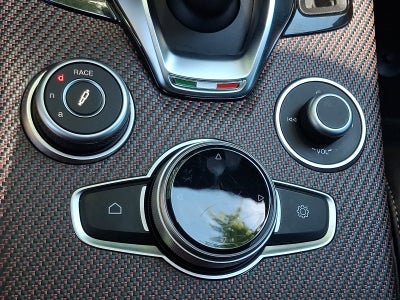 2024 Alfa Romeo Stelvio Quadrifoglio