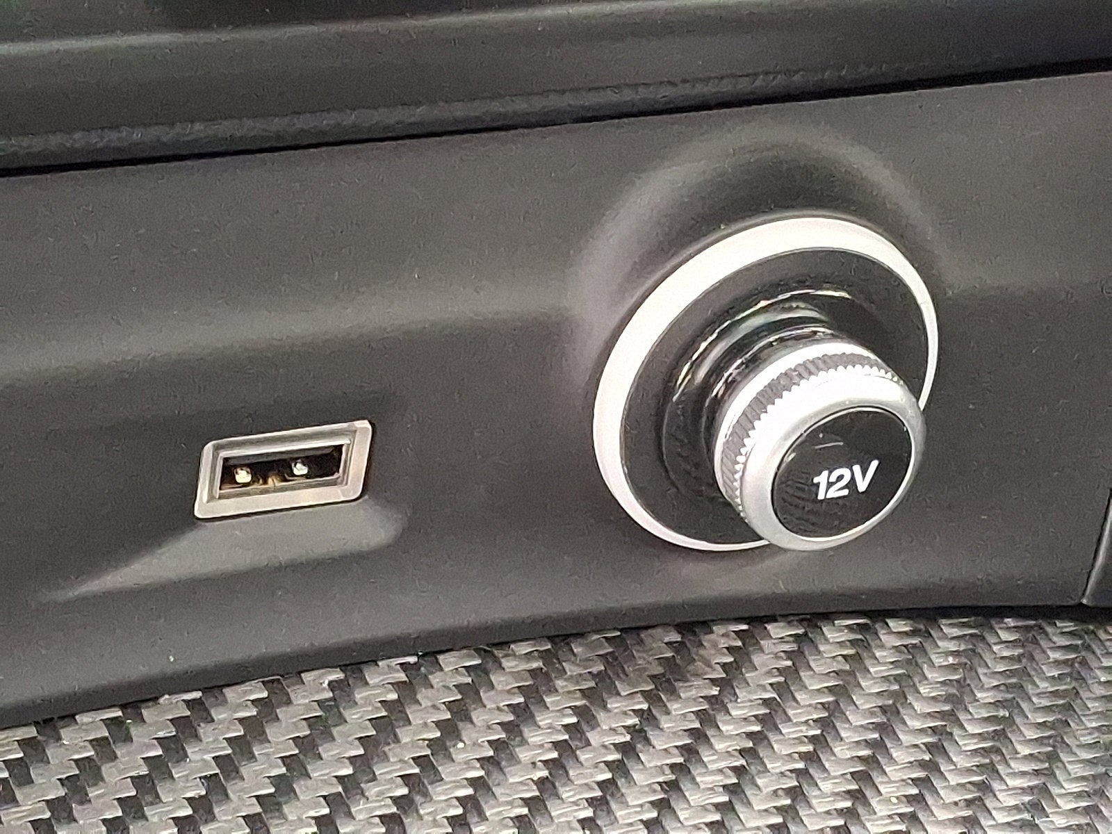 2024 Alfa Romeo Stelvio Quadrifoglio