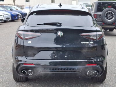 2024 Alfa Romeo Stelvio Quadrifoglio