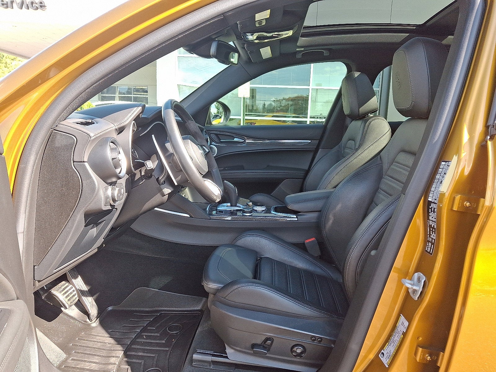 2022 Alfa Romeo Stelvio Quadrifoglio