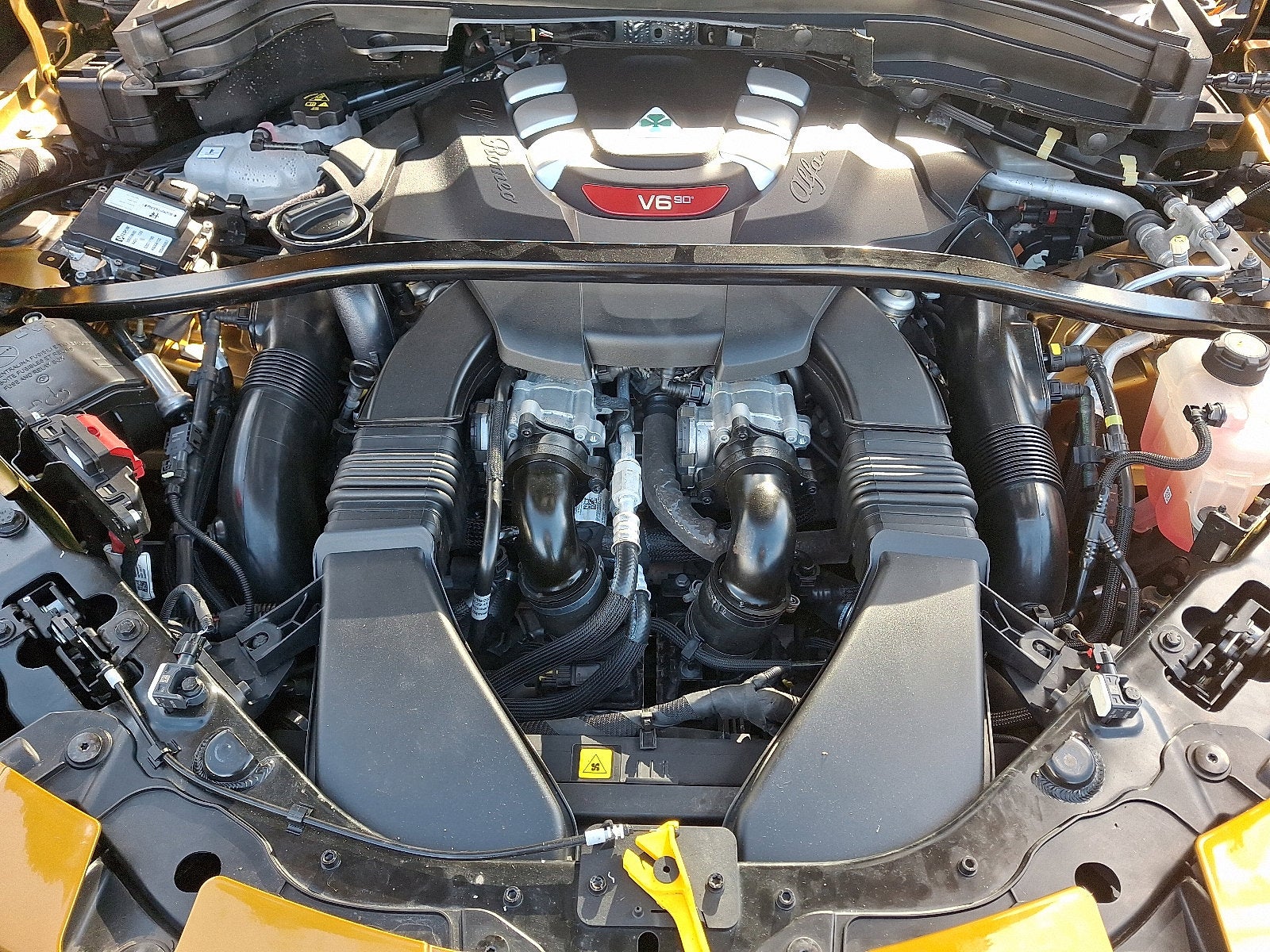 2022 Alfa Romeo Stelvio Quadrifoglio