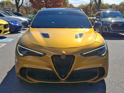 2022 Alfa Romeo Stelvio Quadrifoglio