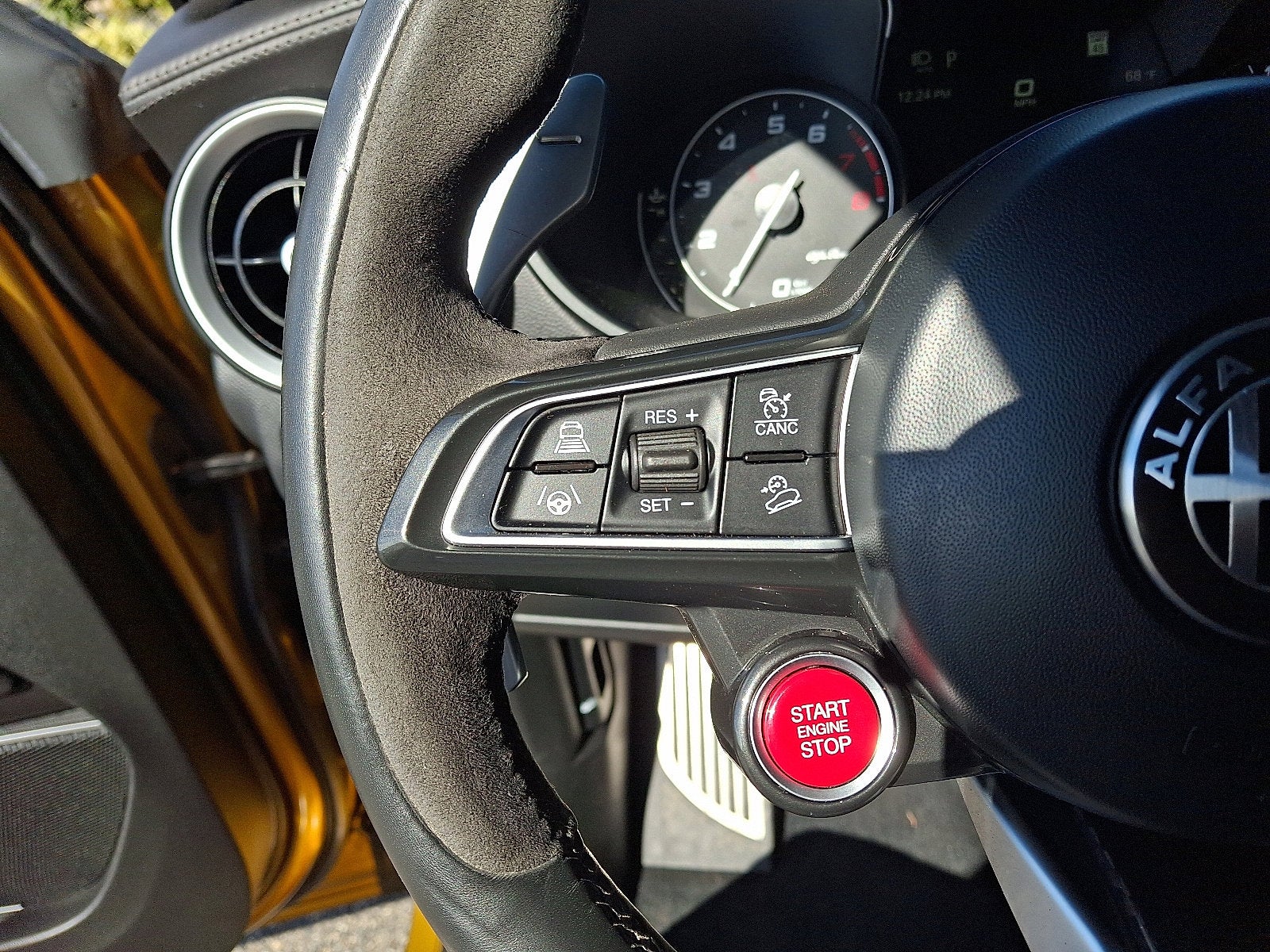 2022 Alfa Romeo Stelvio Quadrifoglio