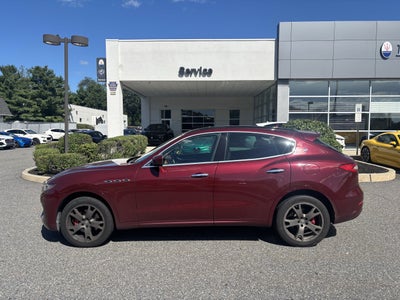 2017 Maserati Levante Base