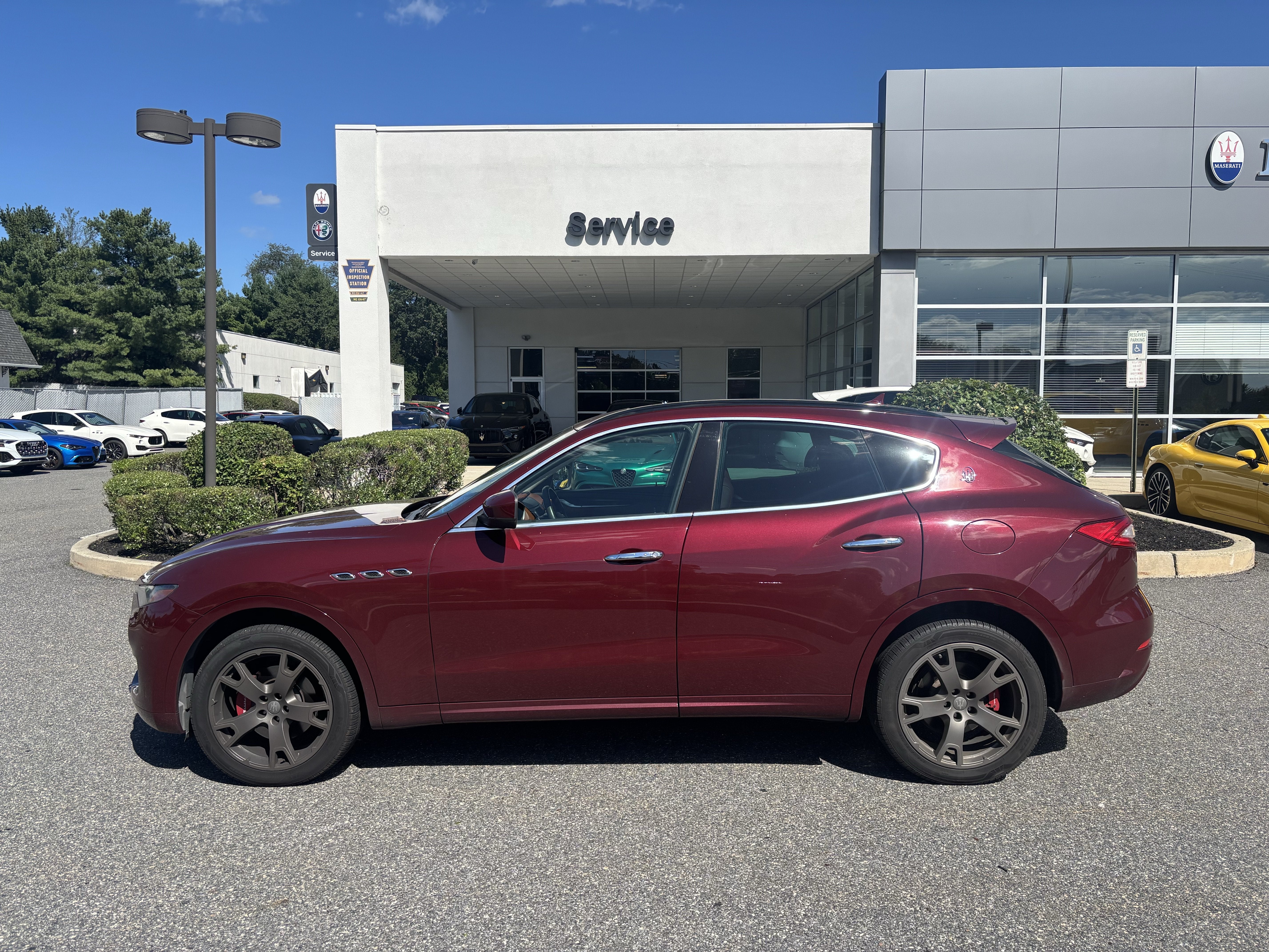 2017 Maserati Levante Base