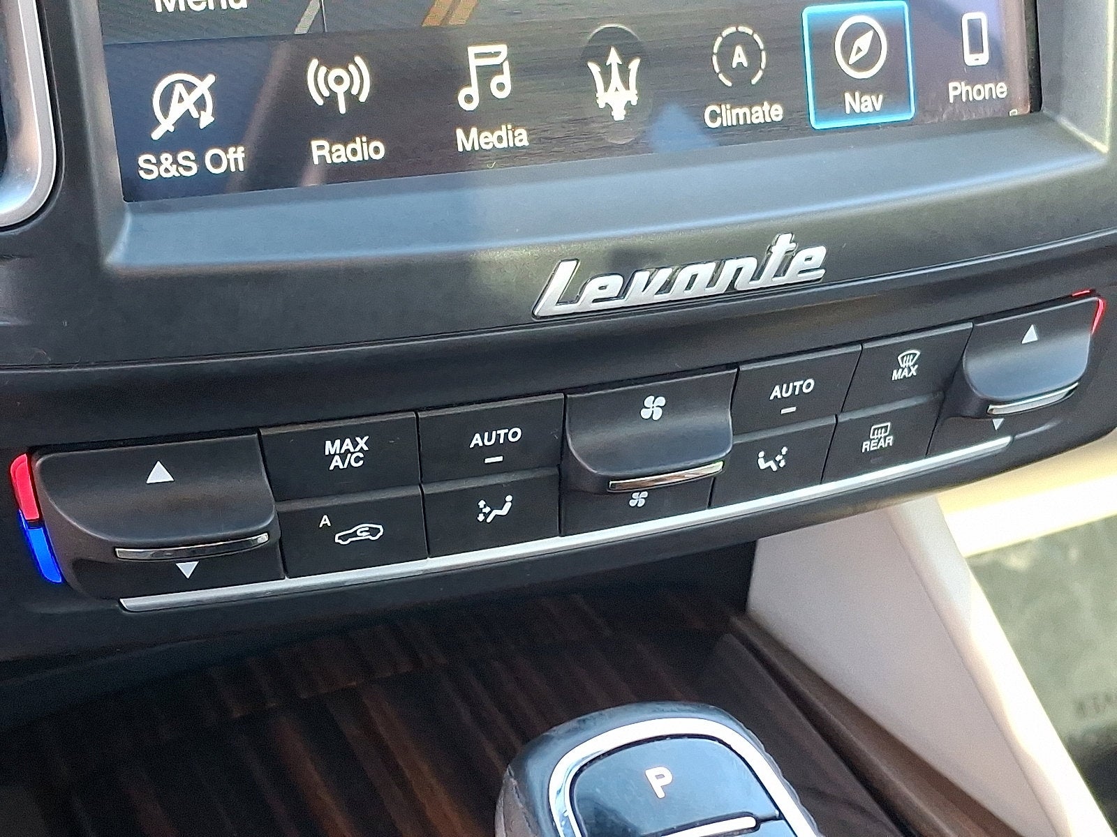 2020 Maserati Levante S GranLusso