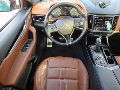 2022 Maserati Levante Modena