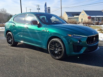 2022 Maserati Levante Modena