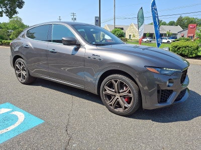 2022 Maserati Levante Modena