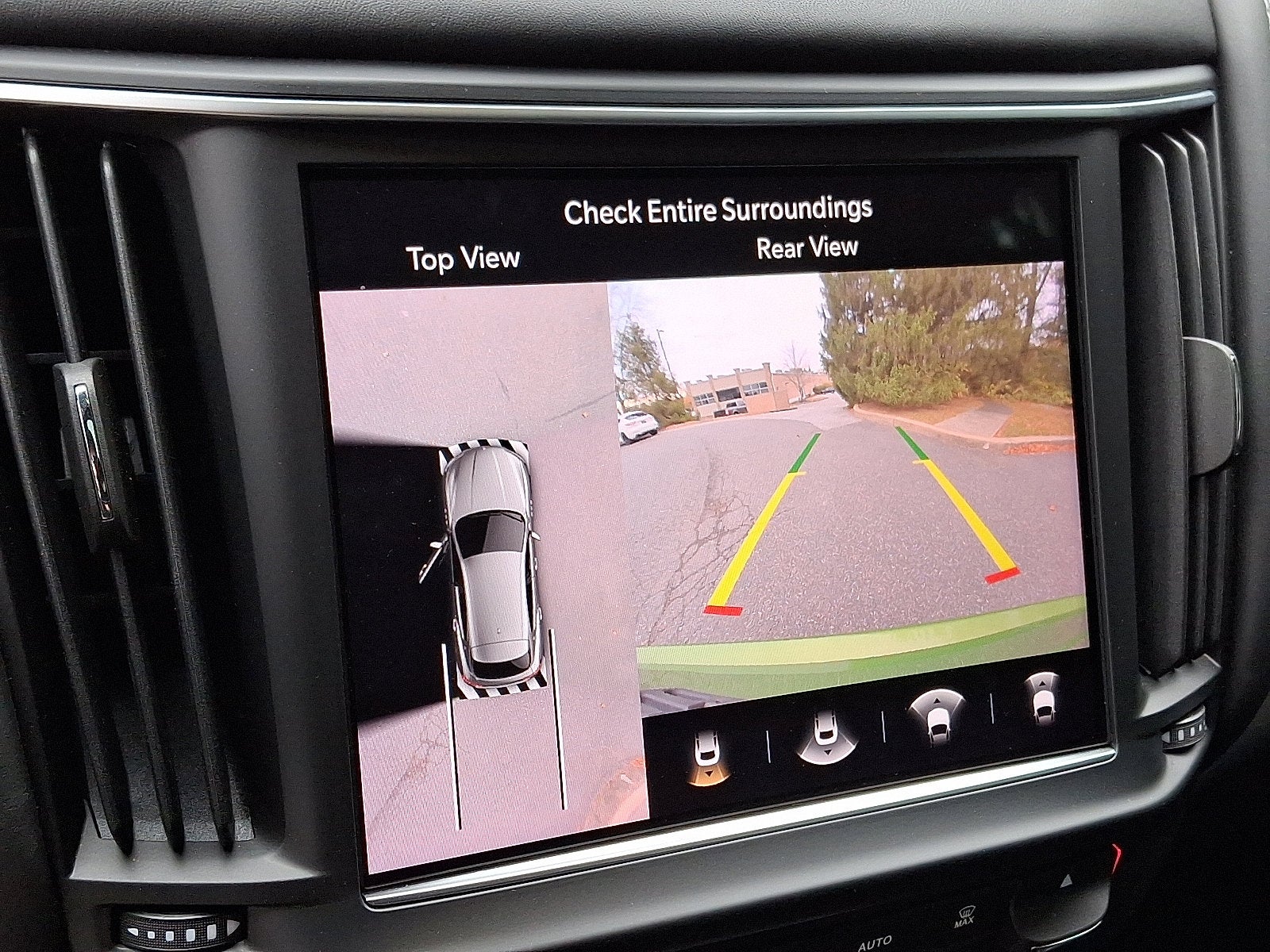 2023 Maserati Levante Modena