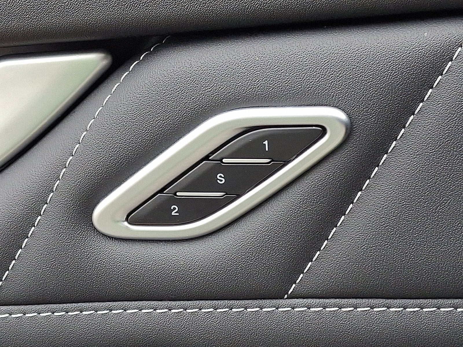 2023 Maserati Levante Modena