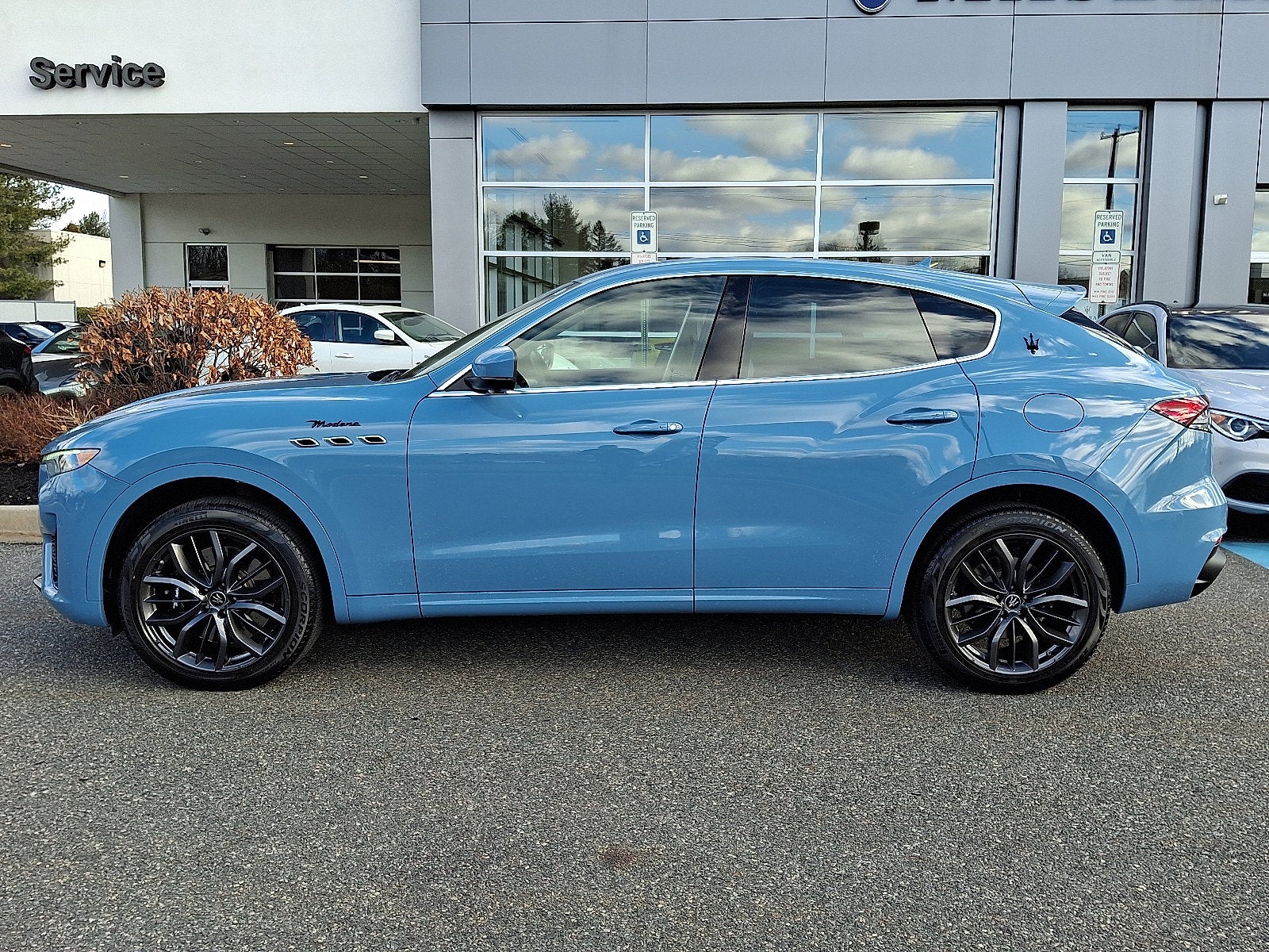 2022 Maserati Levante Modena