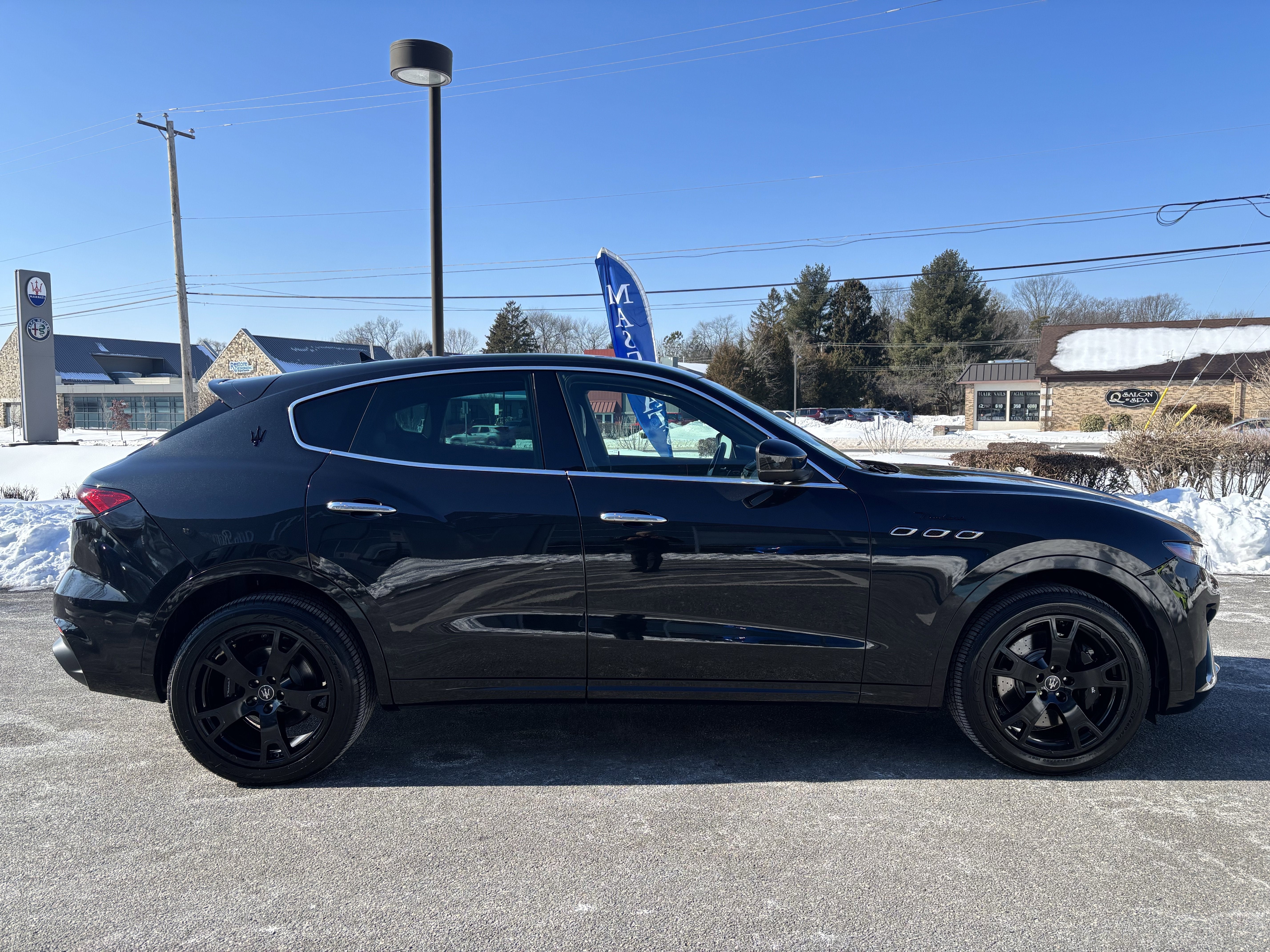 2023 Maserati Levante Modena