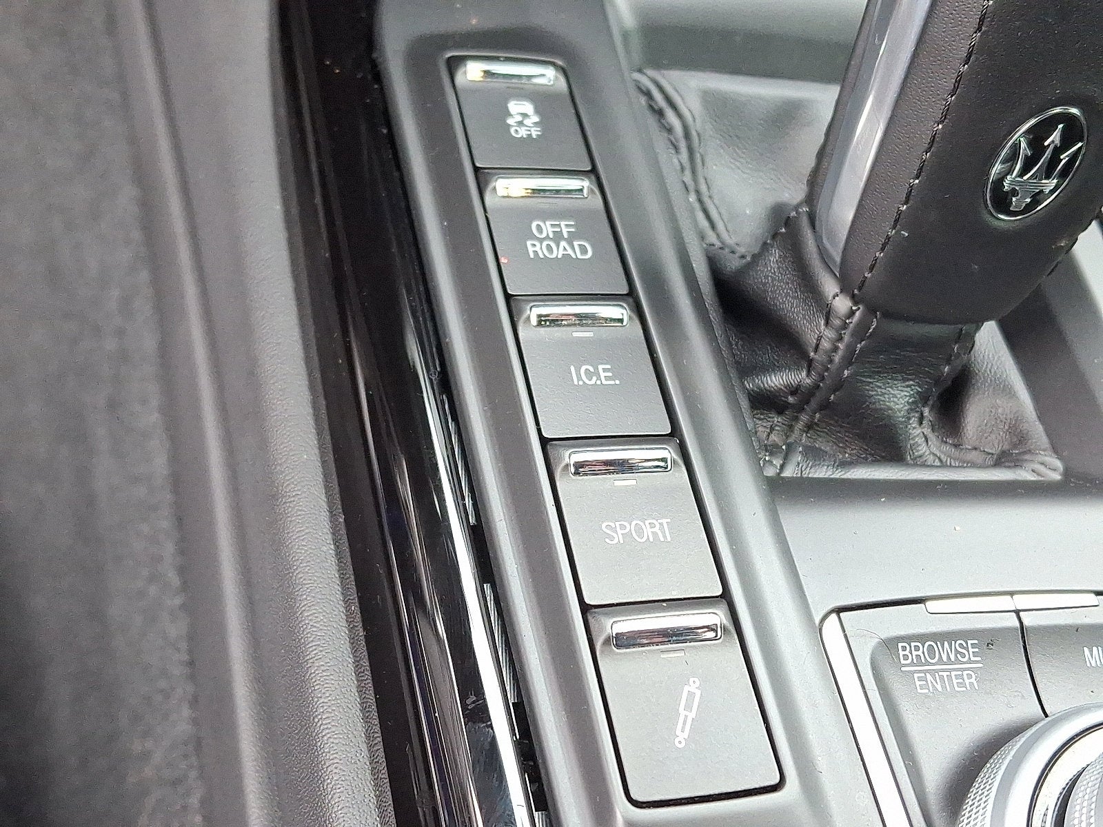 2024 Maserati Levante Modena