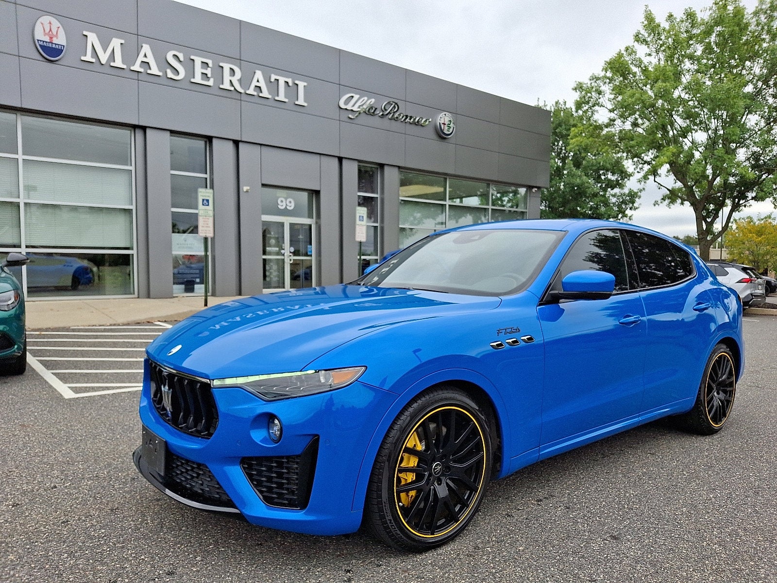 2022 Maserati Levante Tributo